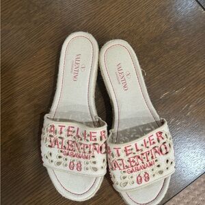 ATELIER VALENTINO GARAVANI